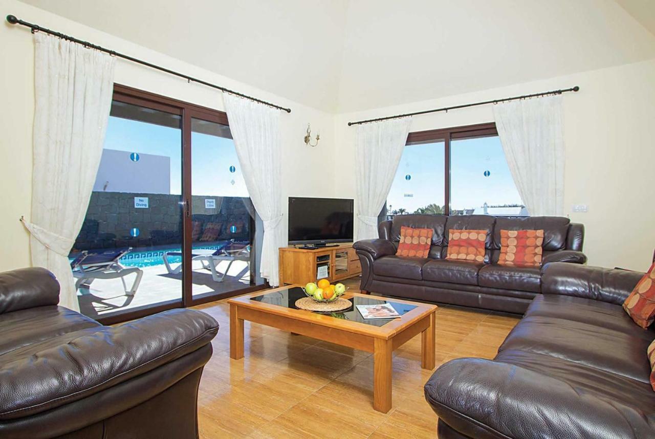 Sapphire Hotel Playa Blanca  Luaran gambar
